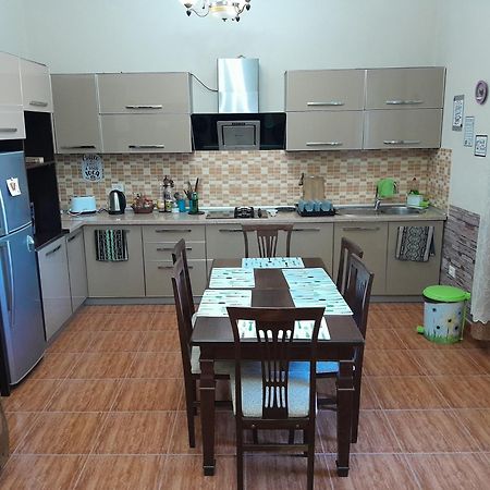 Blissful Hostel Shkoder Exterior photo