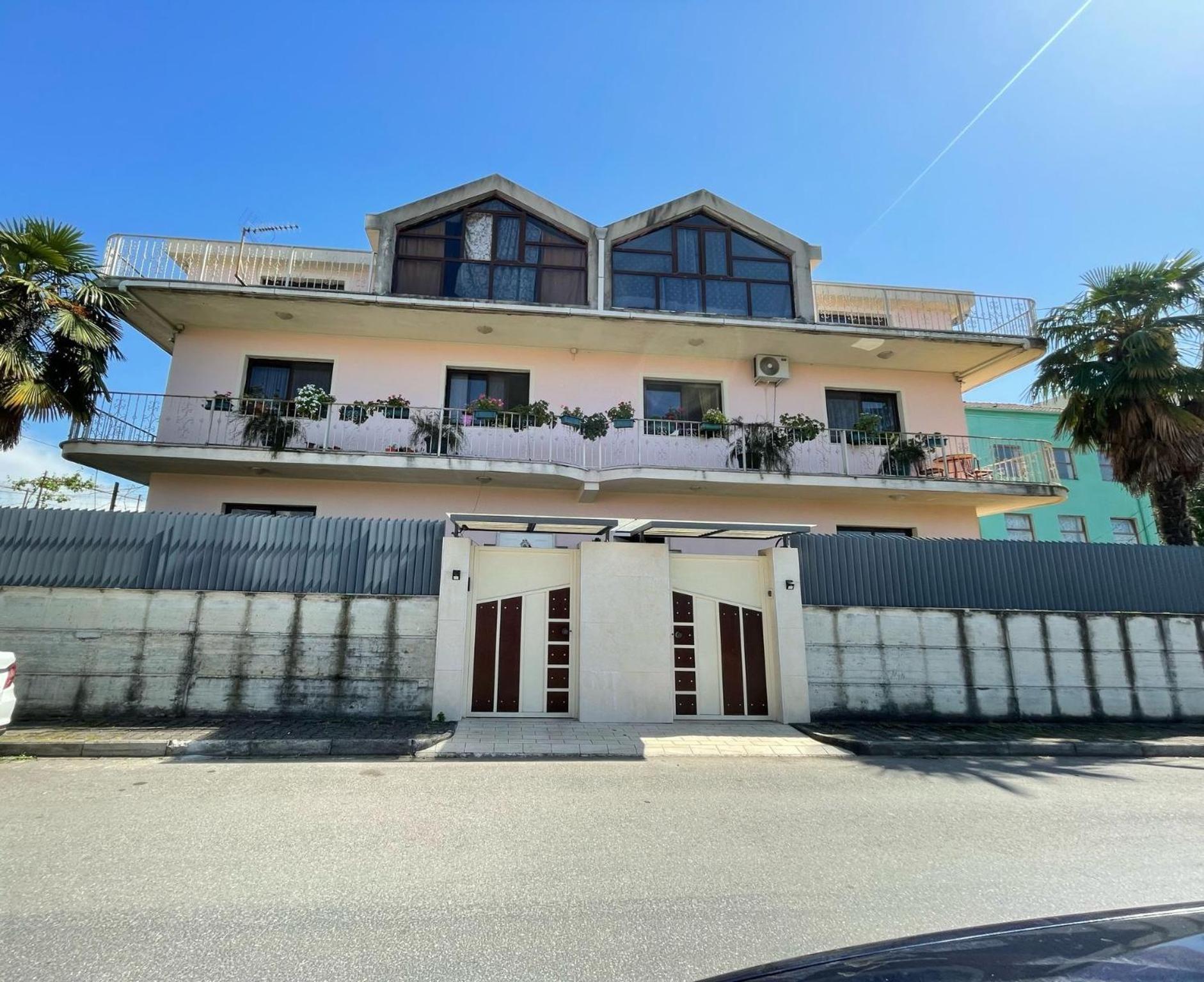 Blissful Hostel Shkoder Exterior photo